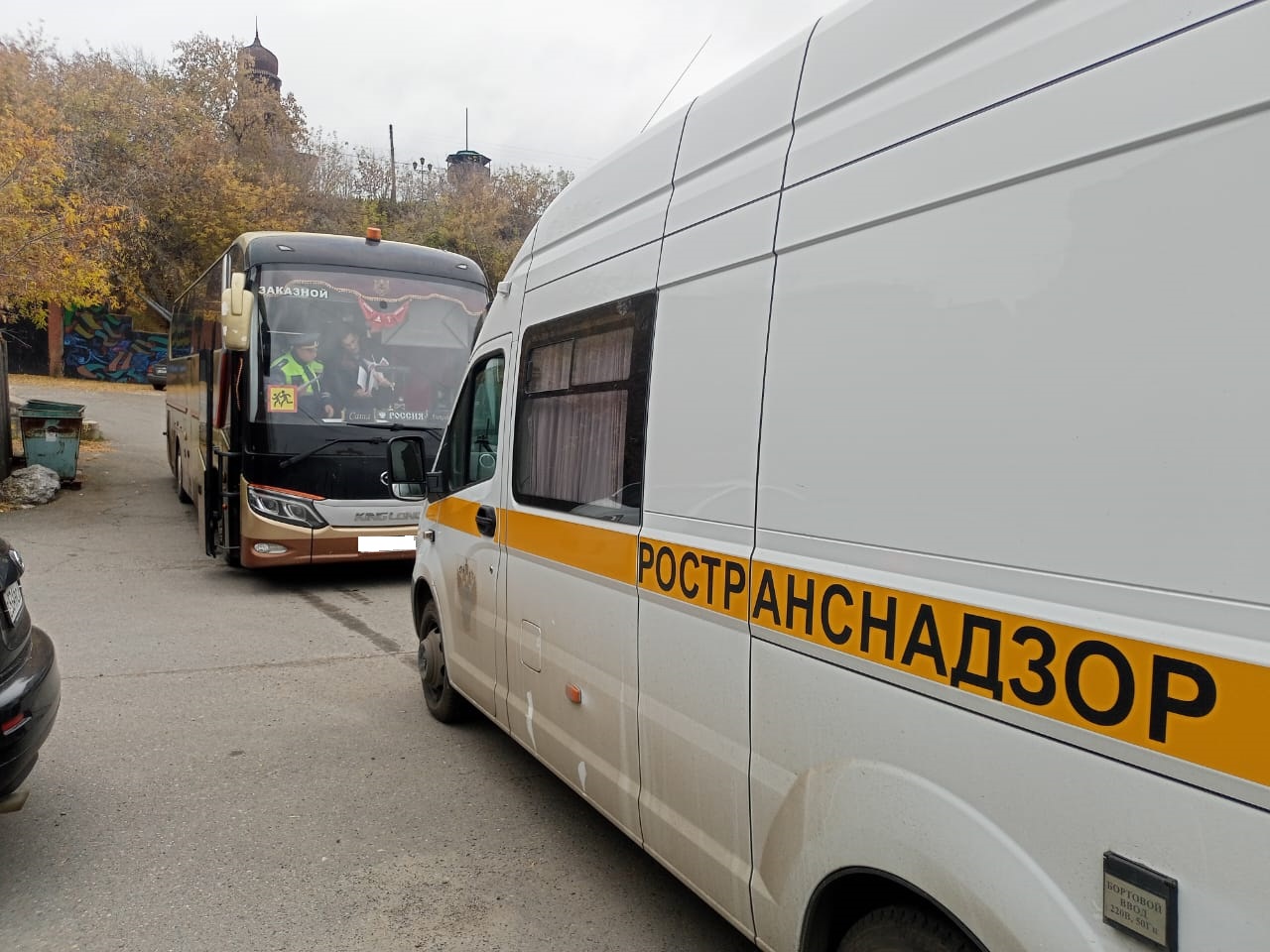 В городе Томске сотрудниками МТУ Ространснадзора по СФО в рамках постоянного рейда проведены контрольные (надзорные) мероприятия по соблюдению перевозчиками требований в области транспортной безопасности